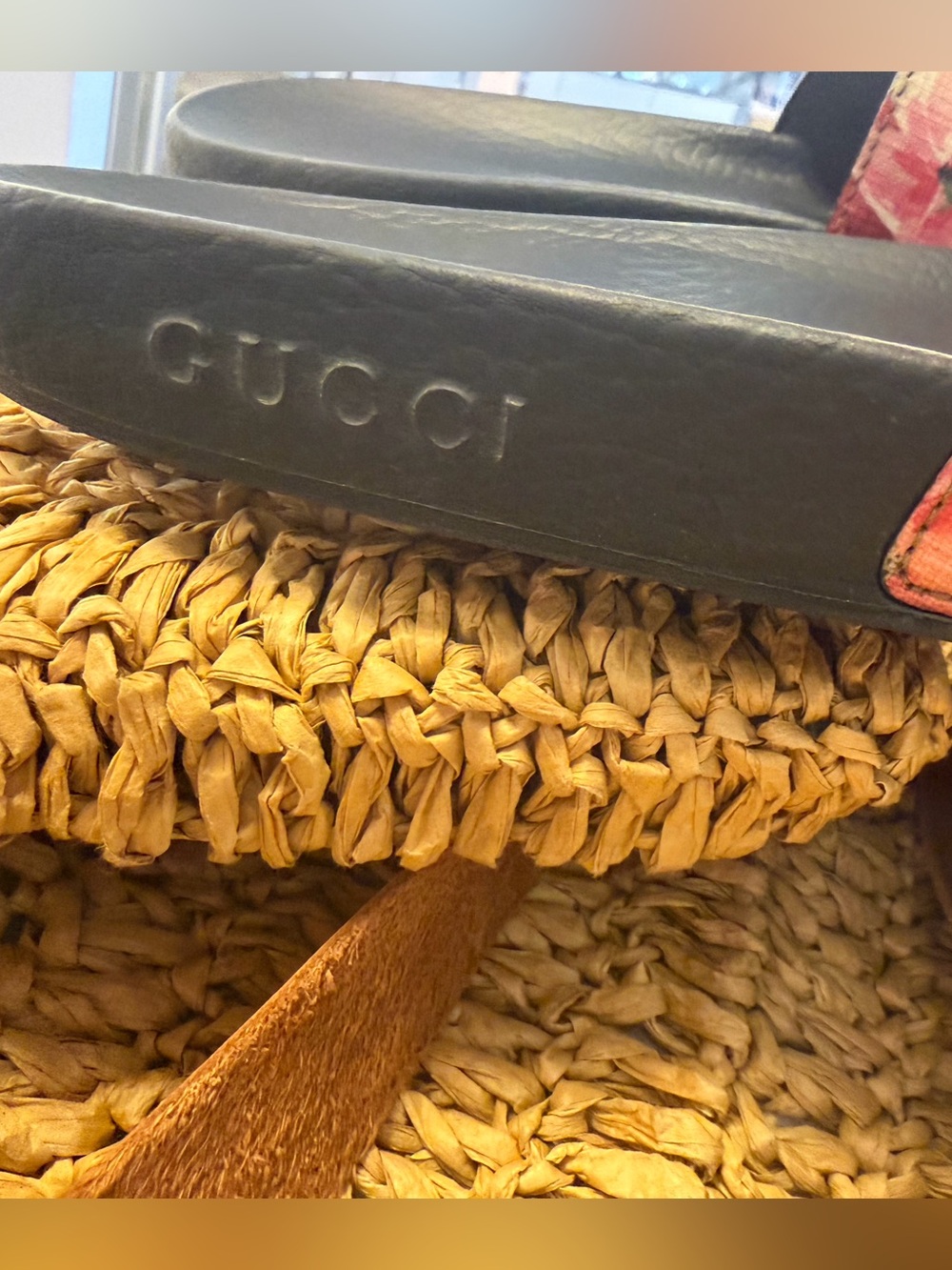 Authentic Gucci Bloom Floral GG Slide Sandals - Red, Pink, Green - Picture 3 of 4